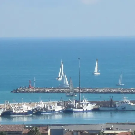 فندق مبيت وإفطار Occhi Di Mare 3*